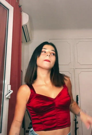 Irresistible Jasmin Zangarelli in Red Crop Top