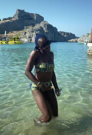 Irresistible Oluwanifewa Agunbiade in Bikini in the Sea