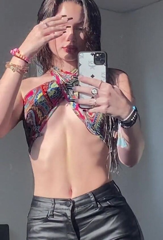 Beautiful Itspeytonbabyy in Sexy Crop Top