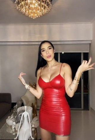 1. Alluring Jessi Pereira Shows Cleavage in Erotic Red Dress