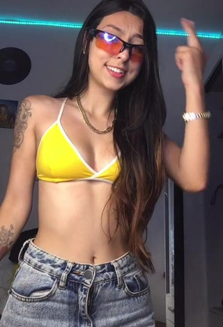 Captivating Julia Guerra Shows Cleavage in Yellow Sport Bra and Bouncing Boobs