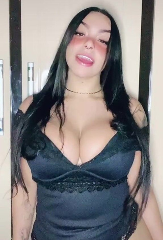 3. Irresistible Karniello Shows Cleavage in Black Lingerie and Bouncing Boobs