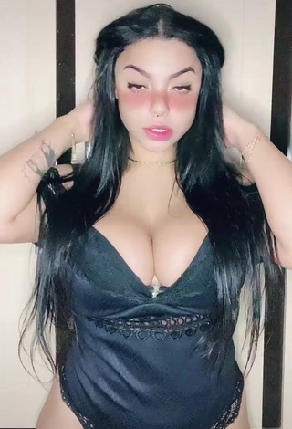 1. Sexy Karniello Shows Cleavage in Black Lingerie and Bouncing Tits