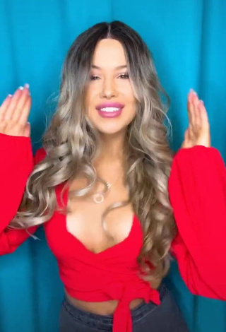 Liana (@lianaandconnor) - Porn Videos from TikTok