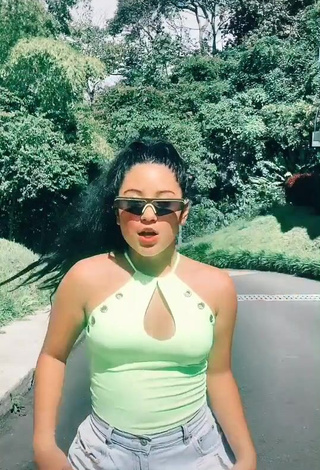 2. Erotic Mafe Vásquez in Green Top