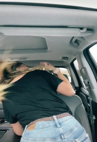 1. Wonderful Makayla Weaver Shows Butt in a Car