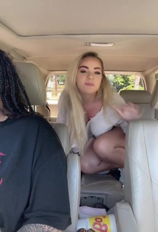 3. Seductive Makayla Weaver Shows Butt in a Car