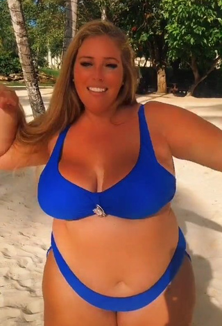 Captivating Mar Tarres Shows Cleavage in Blue Bikini at the Beach and Bouncing Breasts