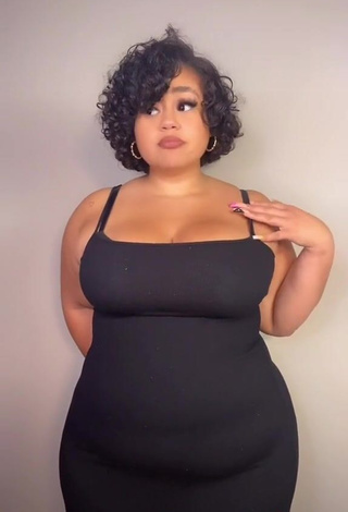 3. Cute Phaith Montoya Shows Cleavage in Black Dress and Bouncing Boobs