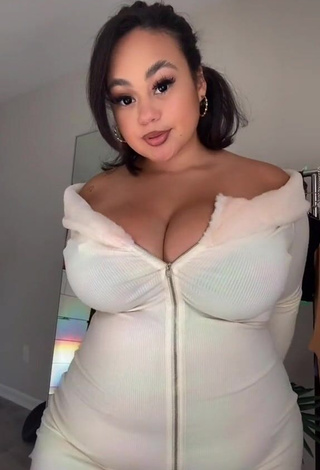 2. Sexy Phaith Montoya Shows Cleavage in White Dress and Bouncing Breasts