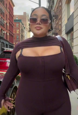 Beautiful Phaith Montoya Shows Cleavage in Sexy Dress and Bouncing Breasts