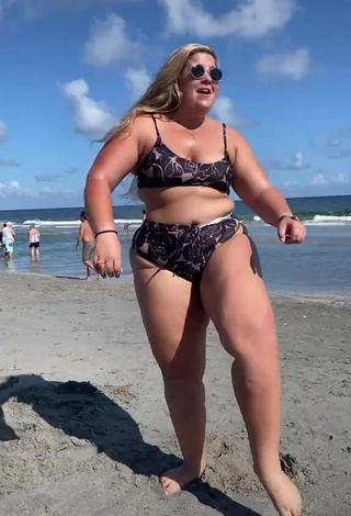 1. Sexy Sam Paige in Bikini at the Beach and Bouncing Boobs