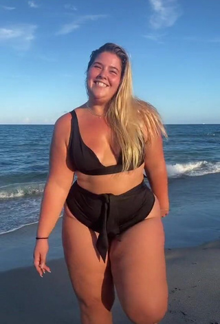 1. Sweet Sam Paige Shows Cleavage in Cute Black Bikini at the Beach