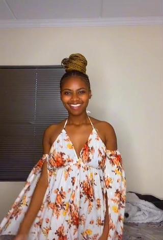 Irresistible Sphokuhle.n in Floral Sundress and Bouncing Tits