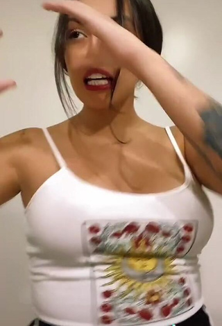 Sexy Vitoria Marcilio Shows Cleavage in Crop Top and Bouncing Breasts