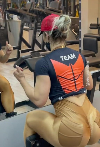 1. Adorable Vivi Winkler Shows Big Butt in the Sports Club