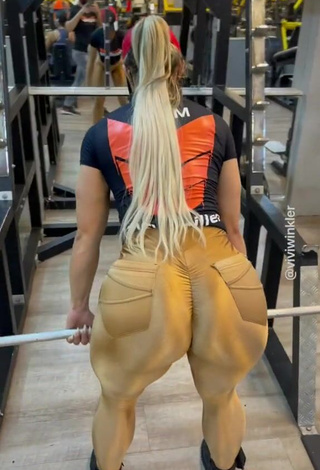 Seductive Vivi Winkler Shows Big Butt in the Sports Club while doing Fitness Exercises