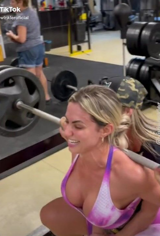 1. Hottie Vivi Winkler Shows Cleavage in Overall in the Sports Club while doing Fitness Exercises