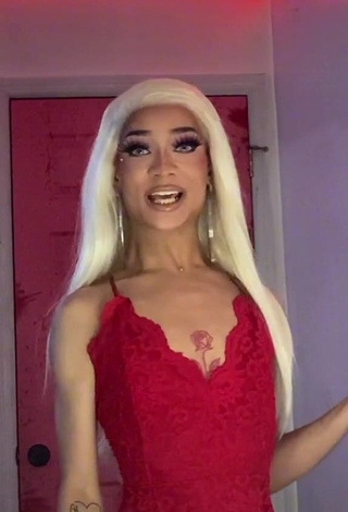 Chris McCully (@winter.vanity) - Porn Videos from TikTok