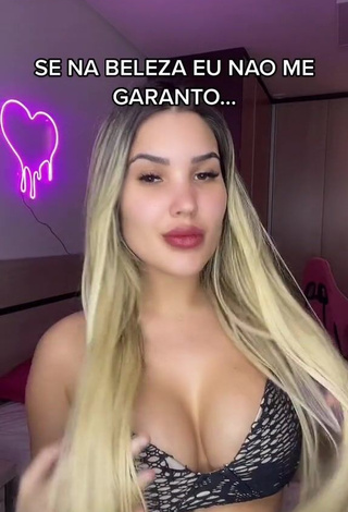 1. Irresistible Alannis Proença Shows Cleavage in Bra