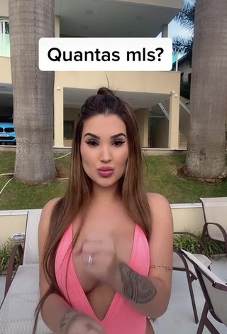 2. Captivating Alannis Proença Shows Cleavage in Pink Swimsuit (Side Boob)