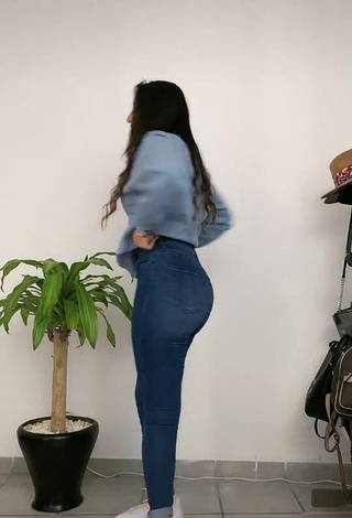 1. Sweet Andrea Magallanes Shows Butt