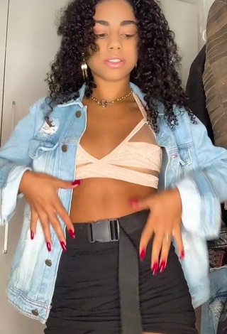 Hot Angel Oficial Shows Cleavage in Crop Top