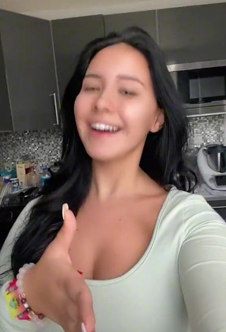 Cute Anissa Shows Cleavage