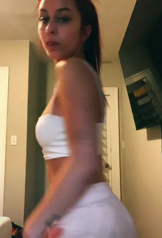 1. Cute Arianna Roman in White Crop Top