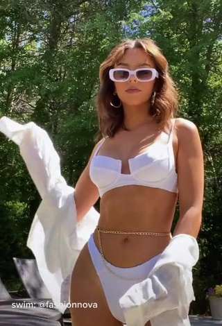 1. Hottie Eliza Minor Shows Cleavage in White Bikini