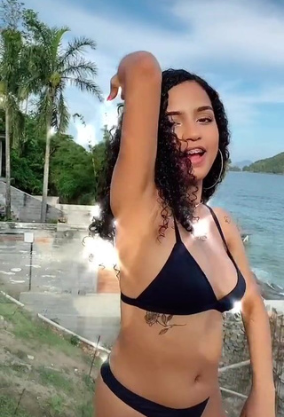 3. Erotic Radija Pereira Shows Cleavage in Black Bikini and Bouncing Tits