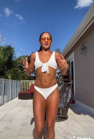 3. Seductive Gabi Butler Shows Cleavage in White Bikini