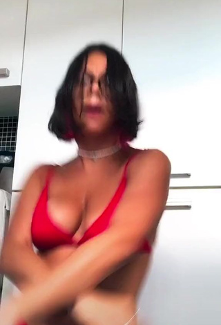 3. Sweetie Maria Clara Garcia Shows Cleavage in Red Bikini and Bouncing Boobs