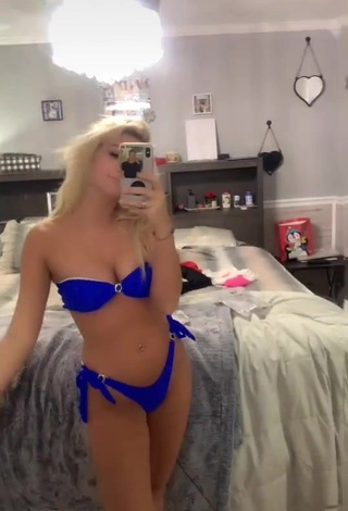 Irresistible Heather Dale in Blue Bikini