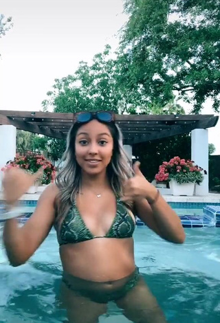 Kenna Mo (@kenna.mo) - Porn Videos from TikTok