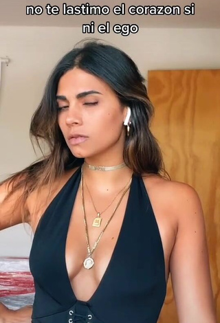 Irresistible Manu Barrios Shows Cleavage in Black Top