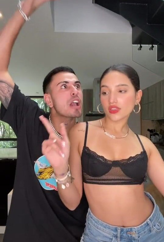 3. Erotic Mariam Obregón in Black Bra