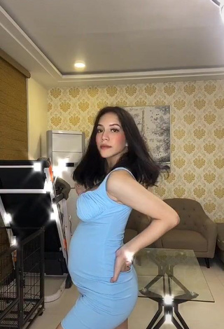 1. Erotic Charisse Galang Shows Cleavage in Blue Dress