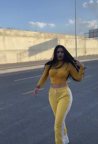1. Erotic Seherkoçaker in Crop Top in a Street