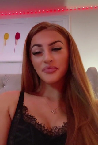 Sophie Aspin (@sophaspinmusicx) - Porn Videos from TikTok