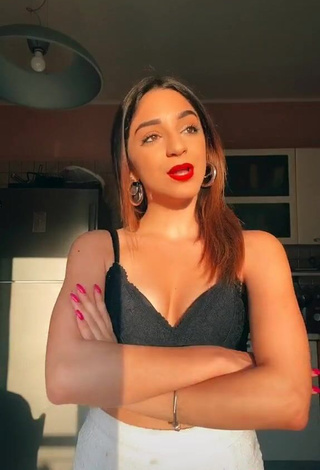 3. Beautiful Cora & Marilù Shows Cleavage in Sexy Black Crop Top