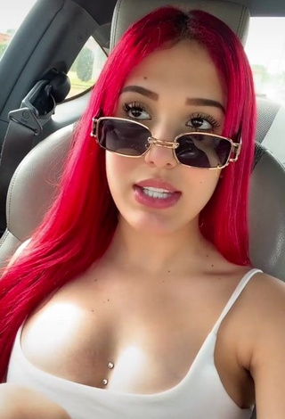 Elegant Jennifer Garcia Shows Cleavage