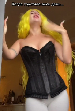 Breathtaking Makeeva Shows Cleavage
