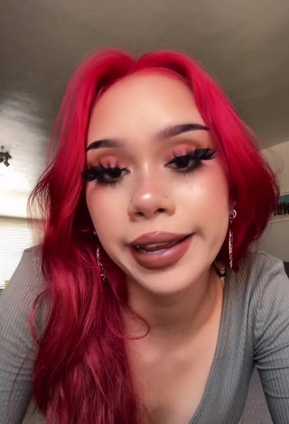 meowckenzie (@meowckenzie) - Porn Videos from TikTok