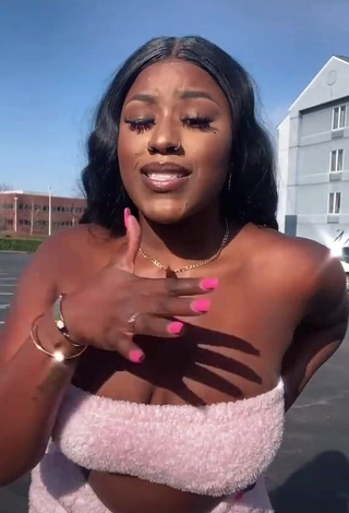 1. Captivating Skaibeauty Shows Cleavage in Pink Tube Top and Bouncing Boobs