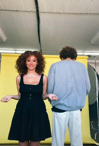 Cute Talia Jackson Shows Cleavage in Black Dress and Bouncing Tits