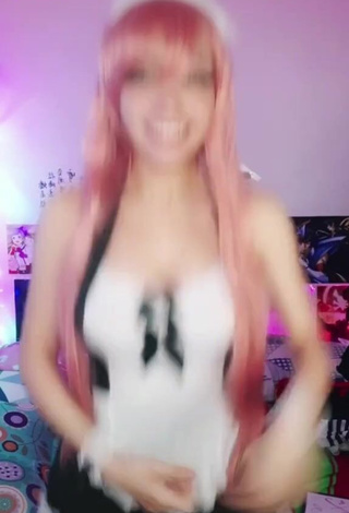 Itsmidna (@itsmidna) - Porn Videos from TikTok
