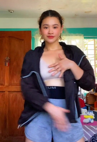 Irresistible Kemrie Shows Cleavage in Blue Crop Top and Bouncing Breasts
