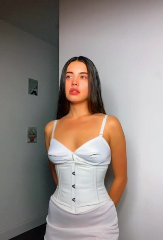 1. Irresistible Morgan Cohen Shows Cleavage in White Dress