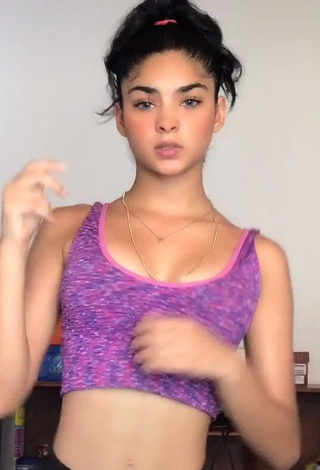3. Hottest Paola del Castillo Shows Cleavage in Crop Top and Bouncing Tits